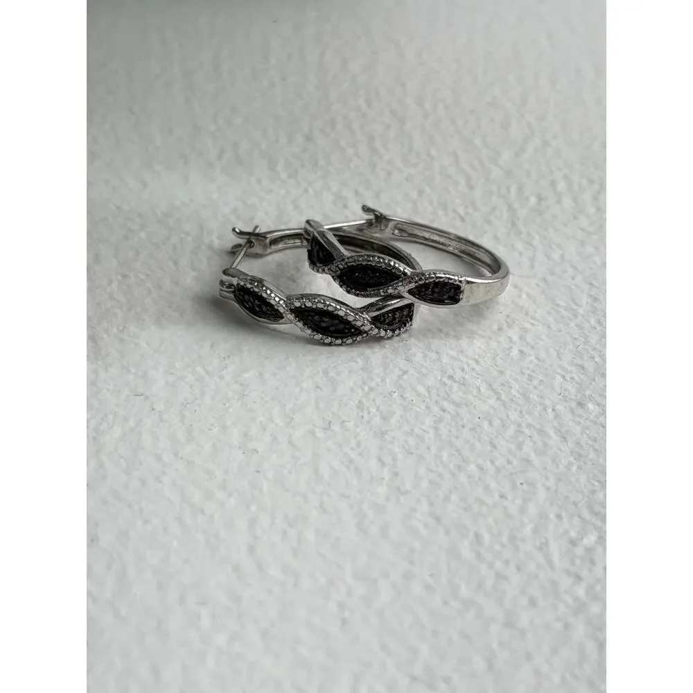 Yin-Yang 925 Sterling Silver Black Onyx Tiny Stones Earrings